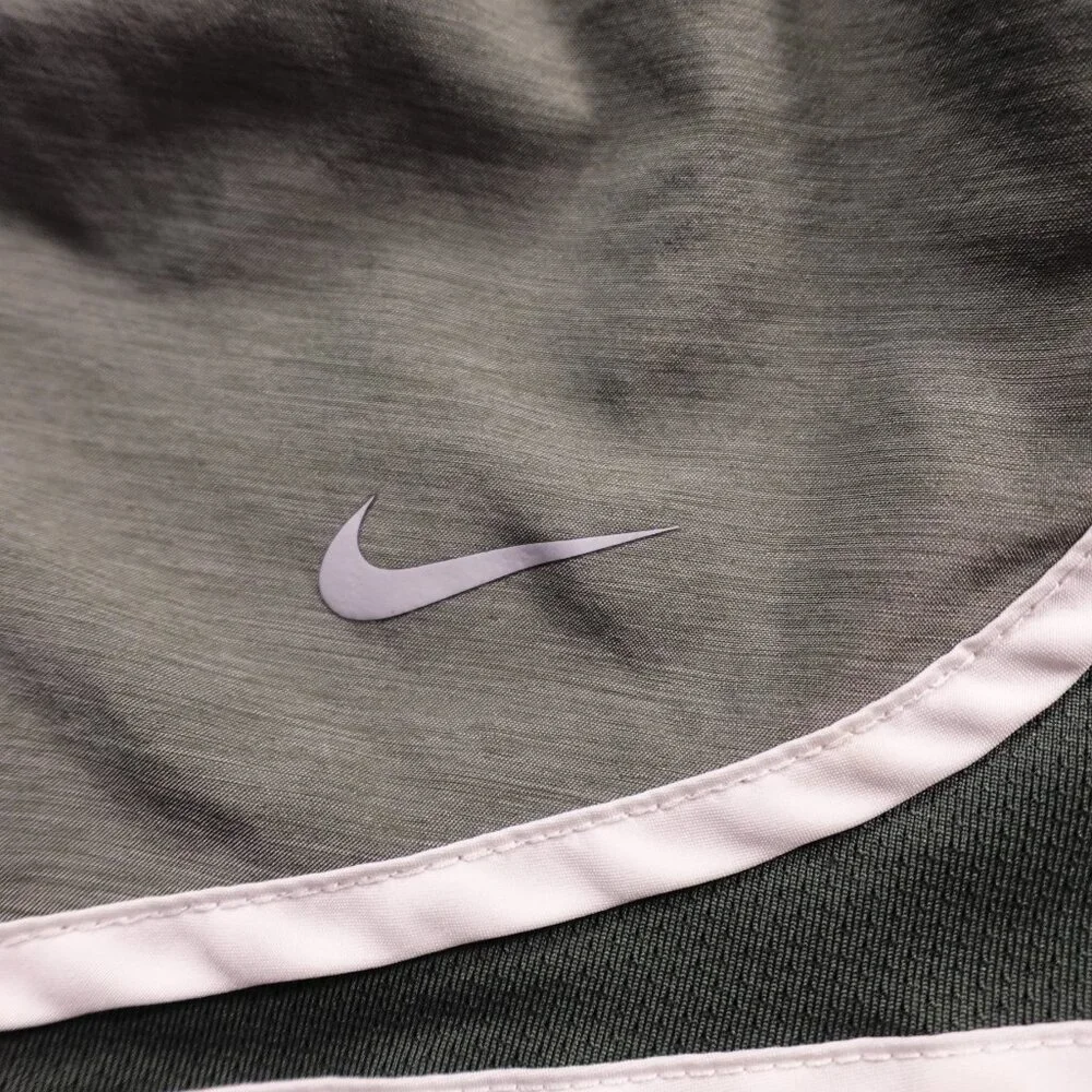 Nike Tempo Running Shorts Women’s Medium‎ Green 3” Lined Dri-FIT